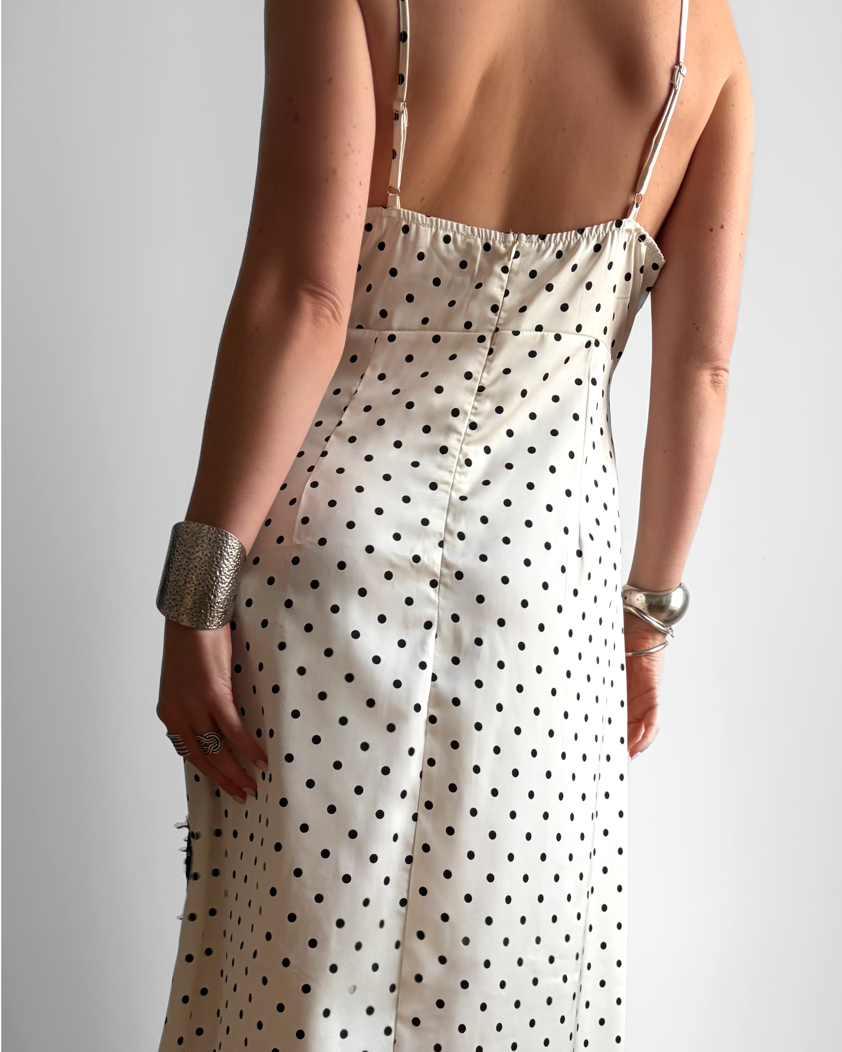 ROBE BETTY