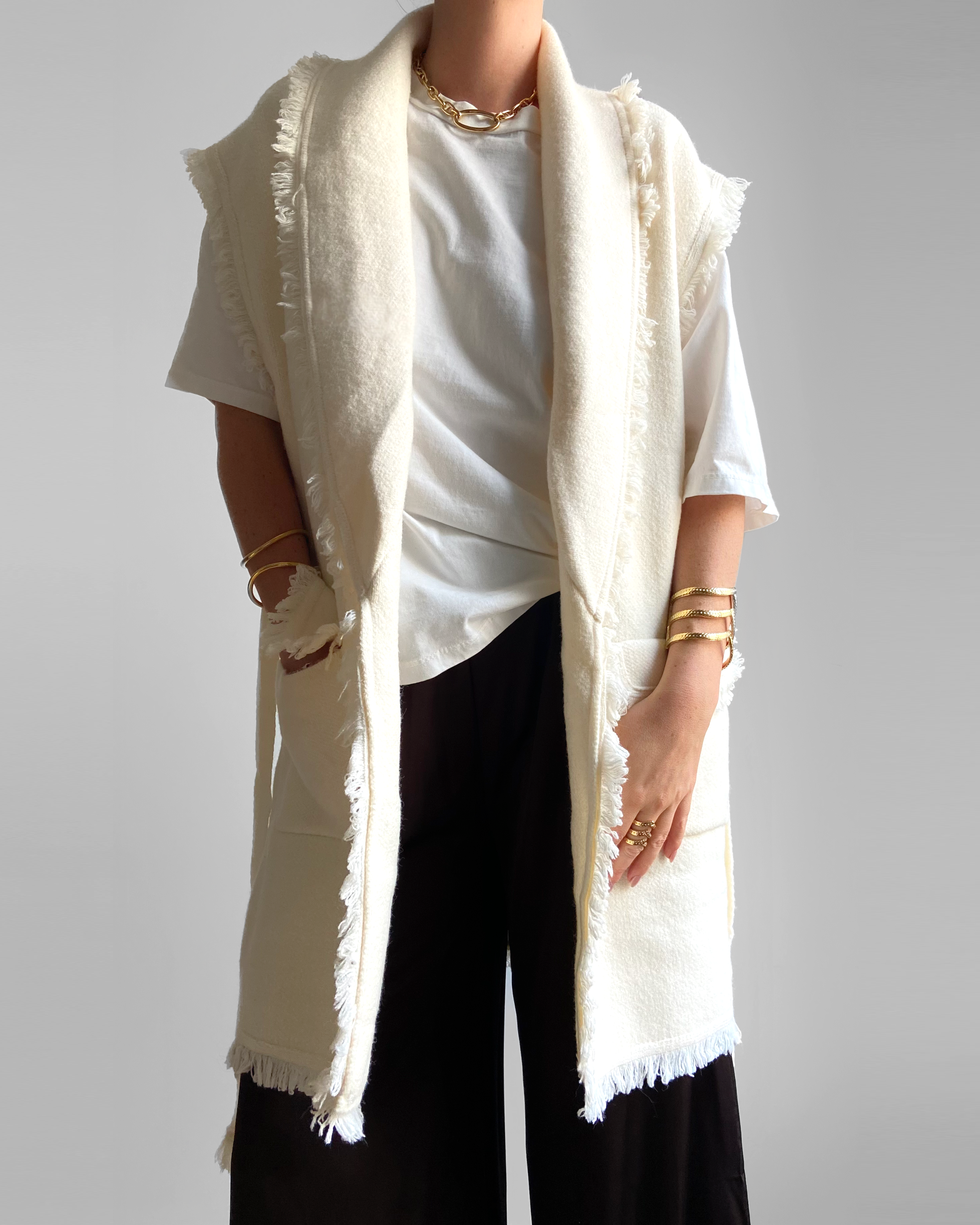 SANTIAGO VEST