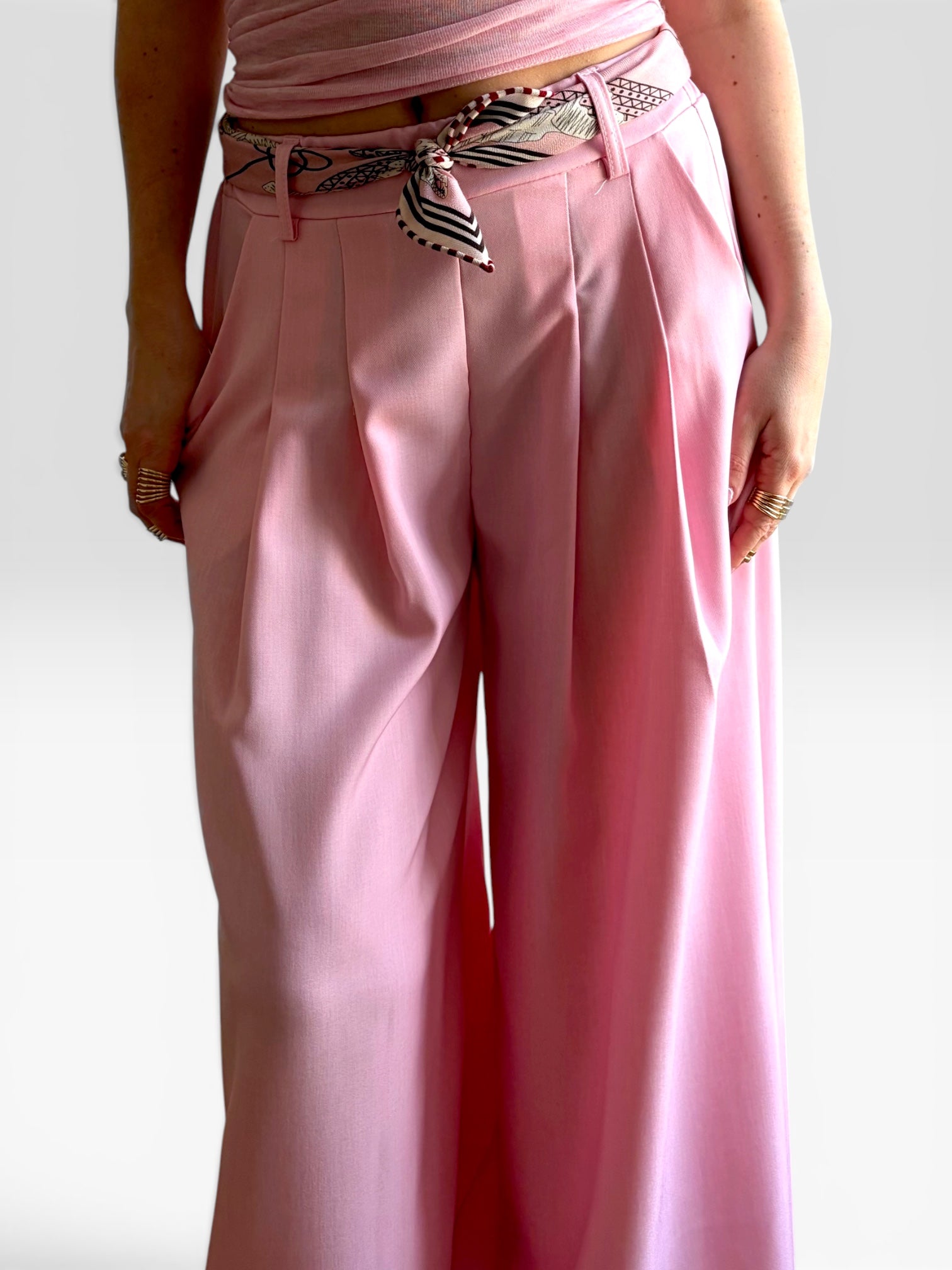CHIC TROUSERS