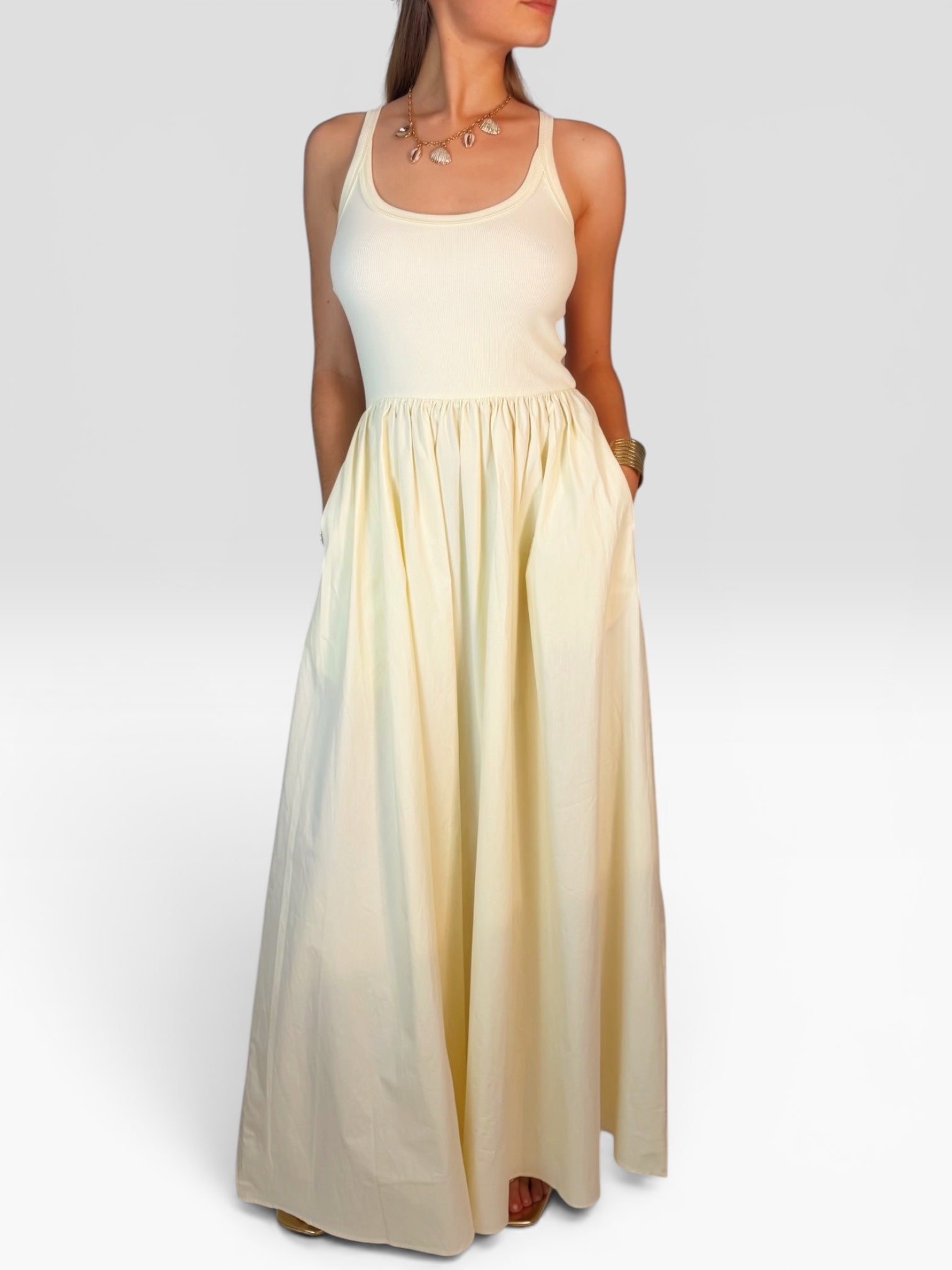 ROBE SOHO