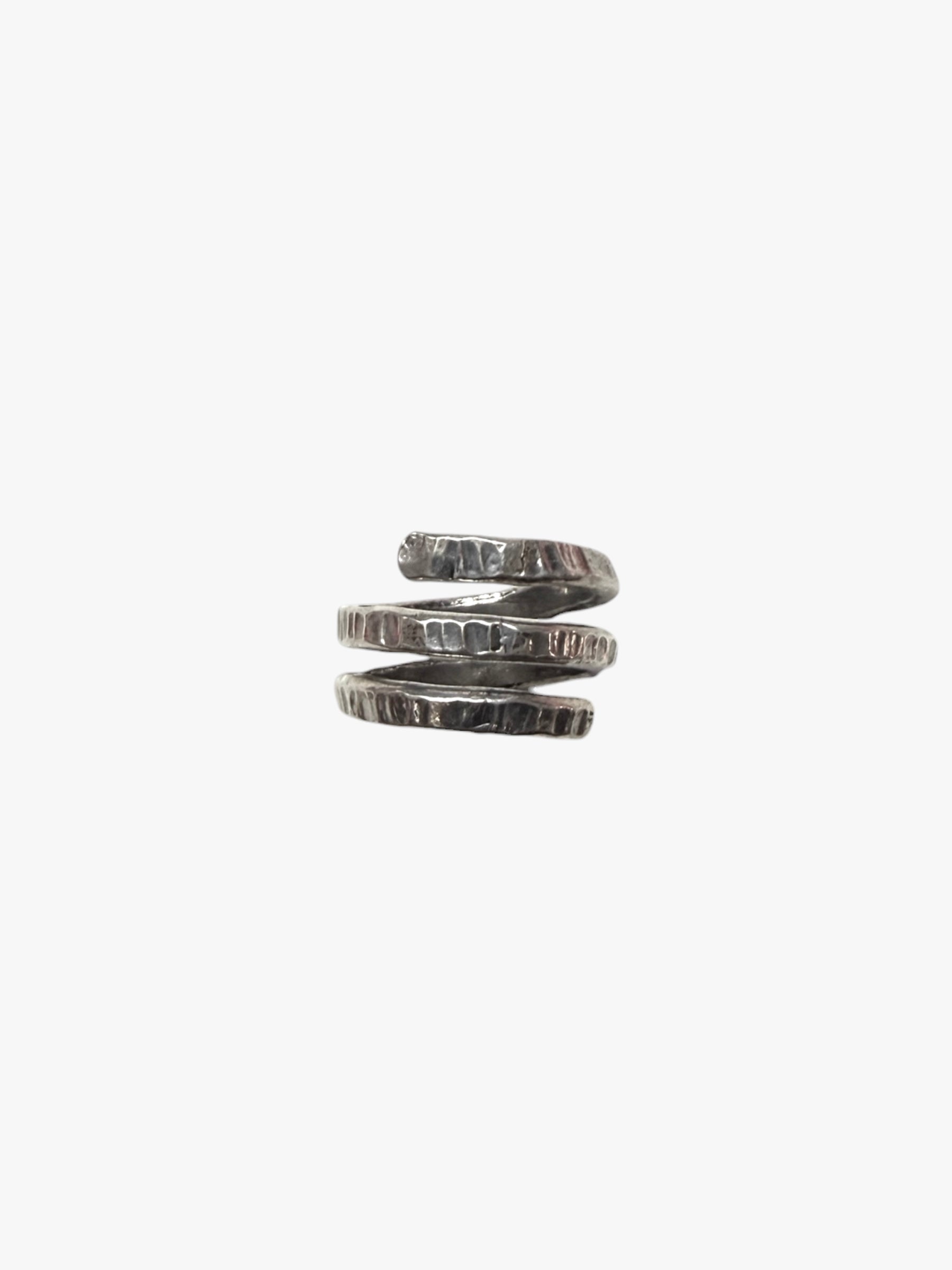 BAGUE VERTIGE CISELÉE