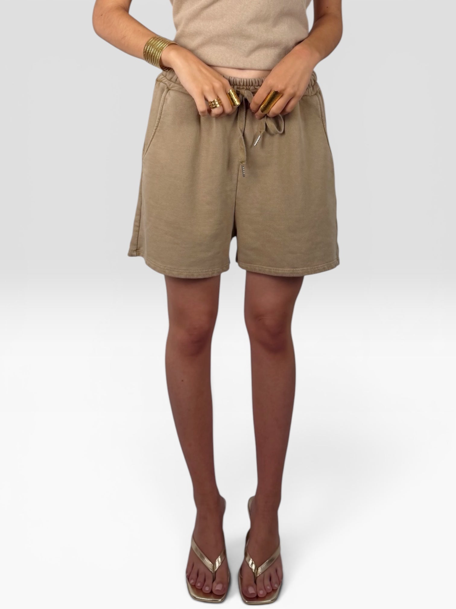 SHORT GOLDIE