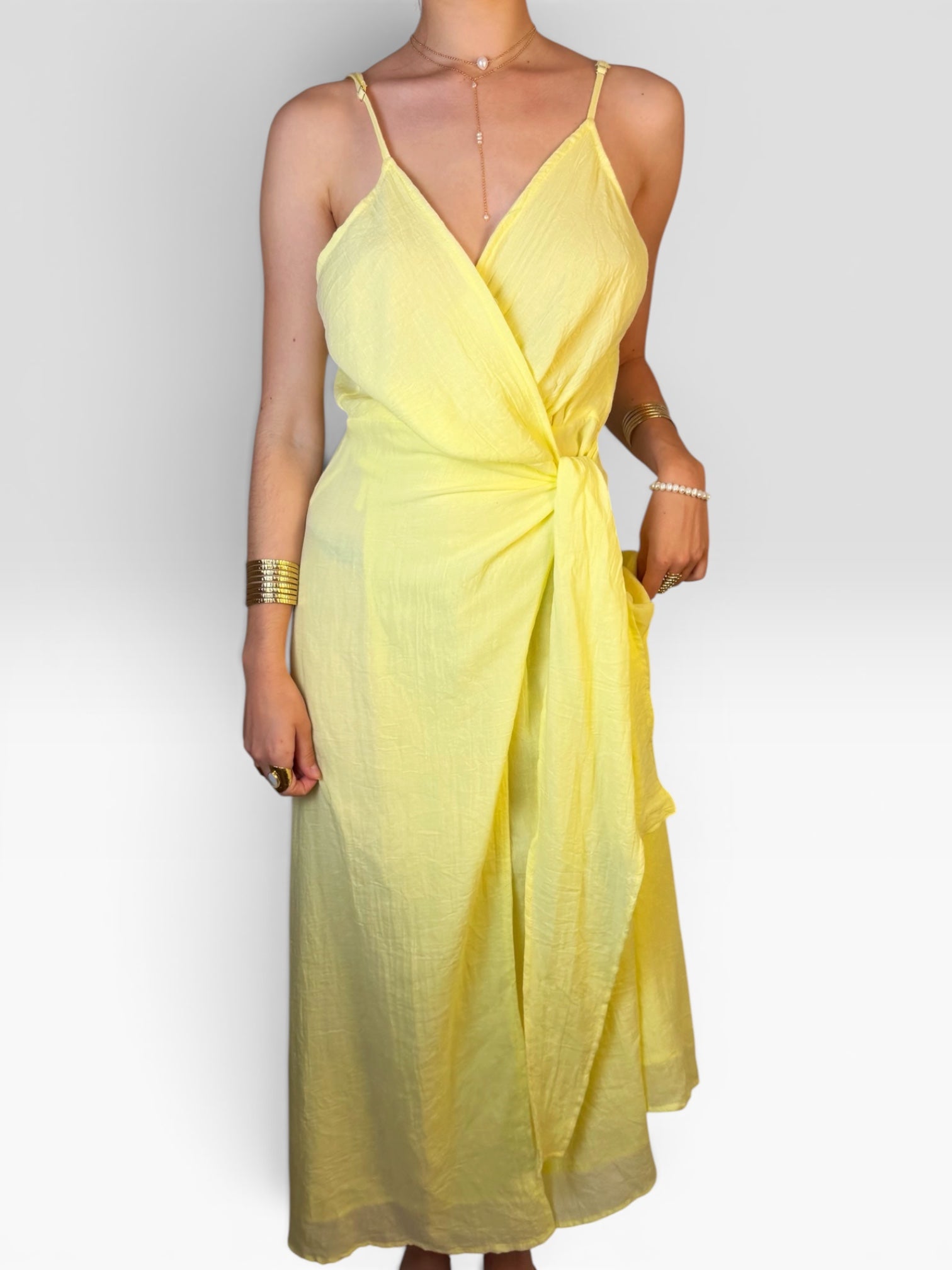 ROBE ALY