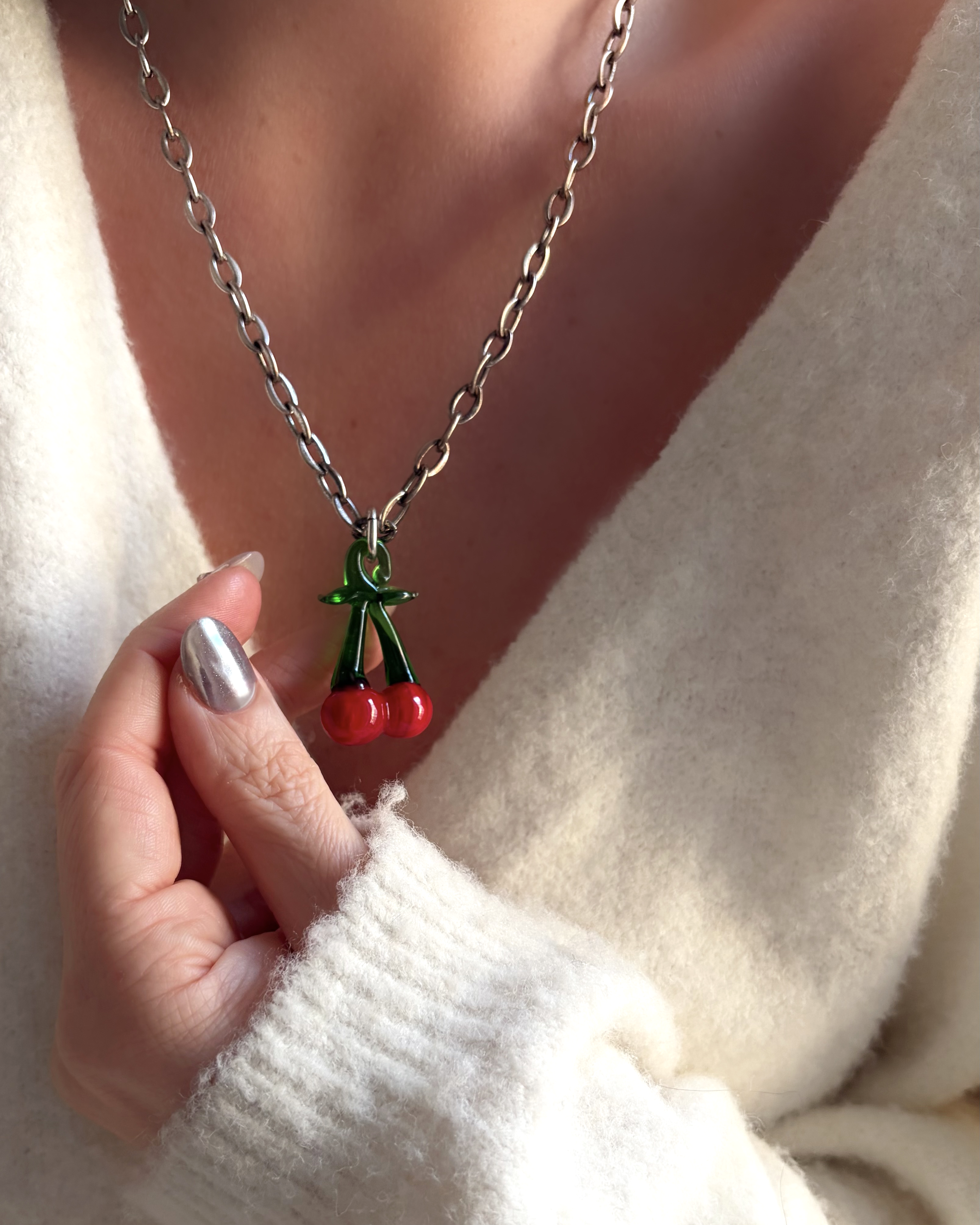 CHERRY NECKLACE