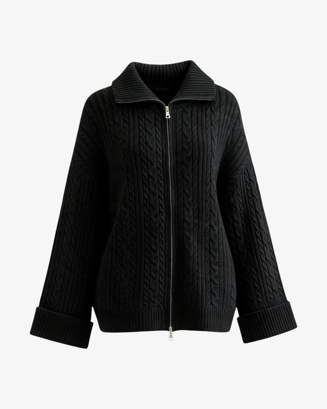 Gilet Agathe HELLES noir en maille torsadée avec col montant zippé et manches larges à revers