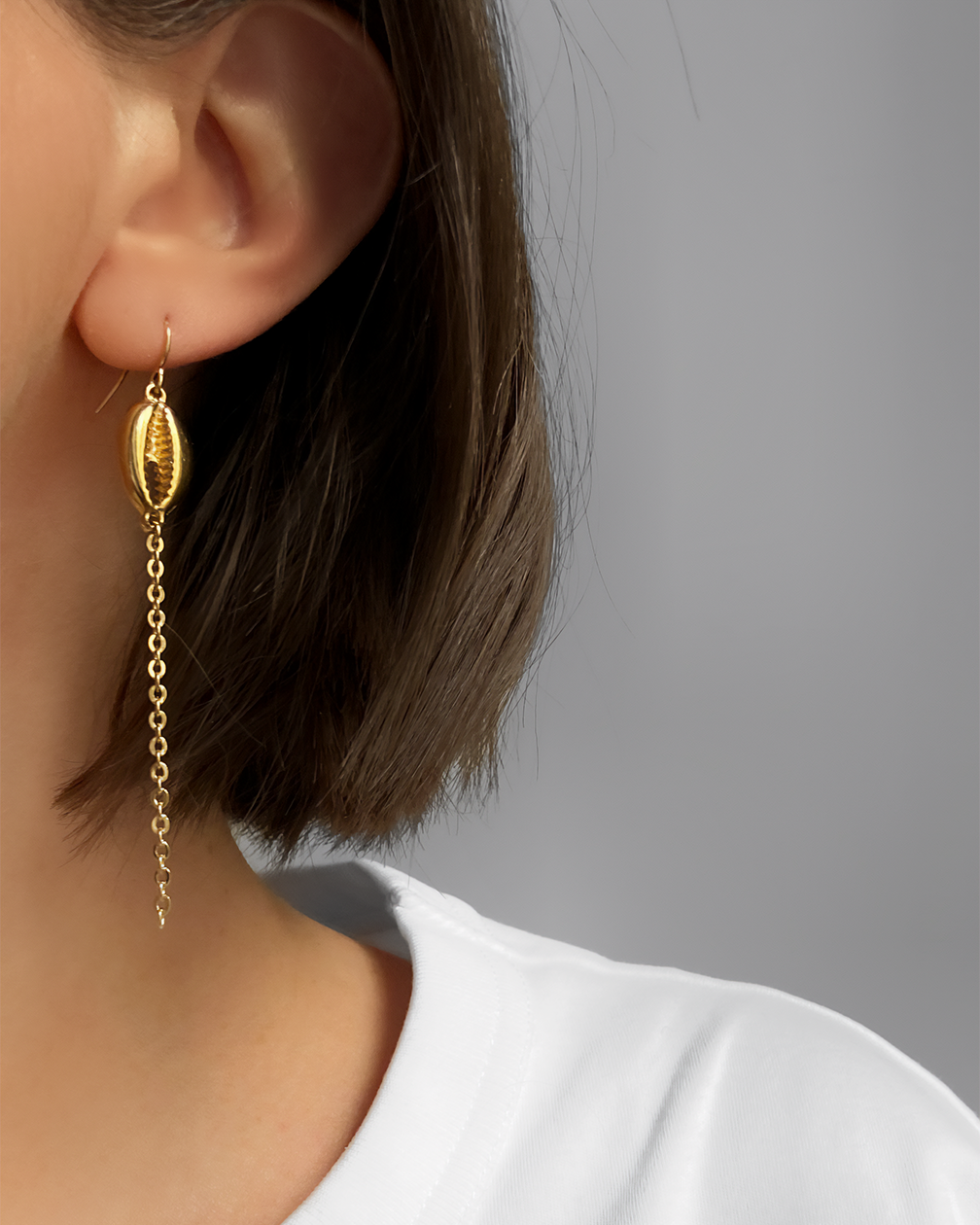 SHELL EARRINGS