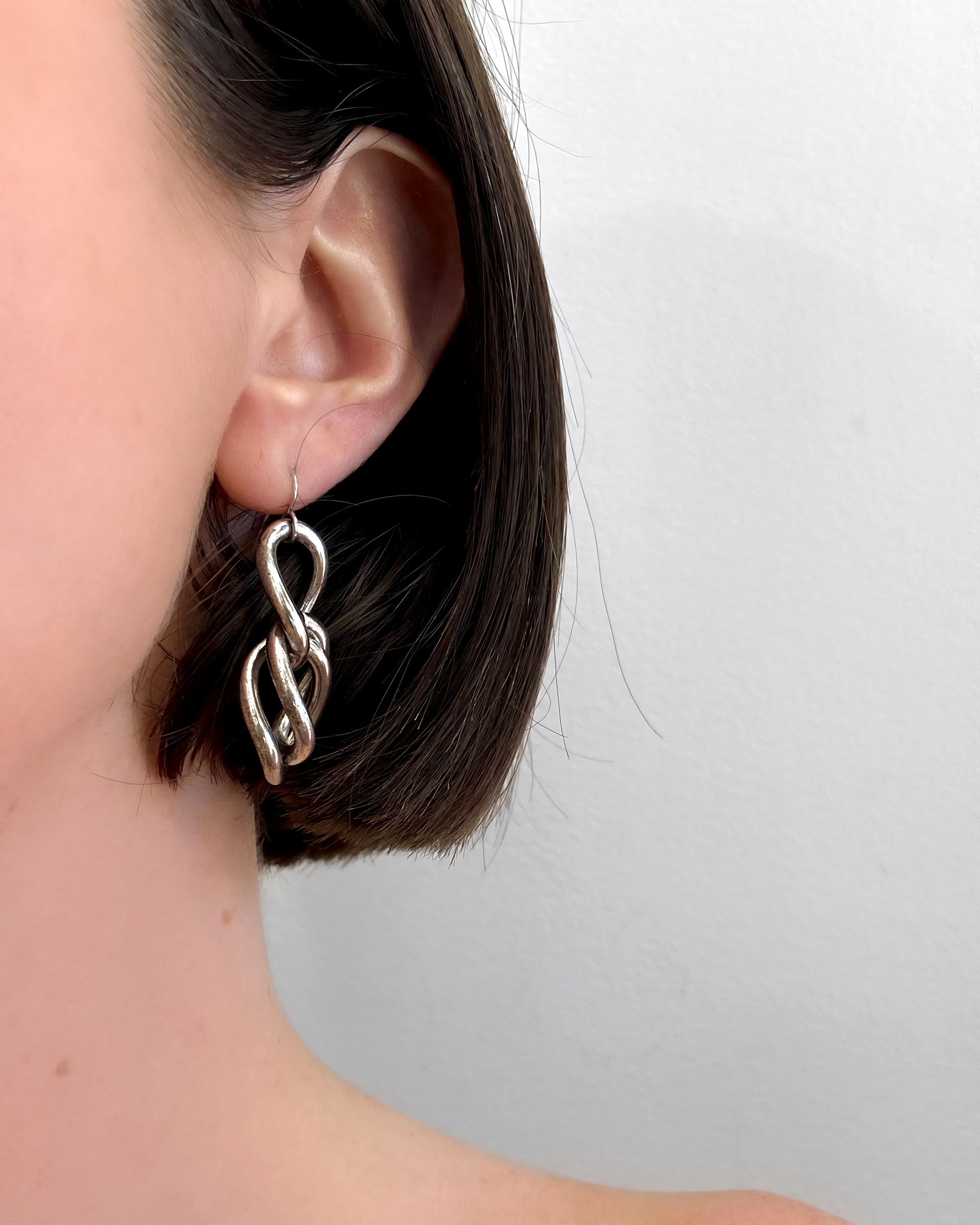 BOUCLES CROISÉES
