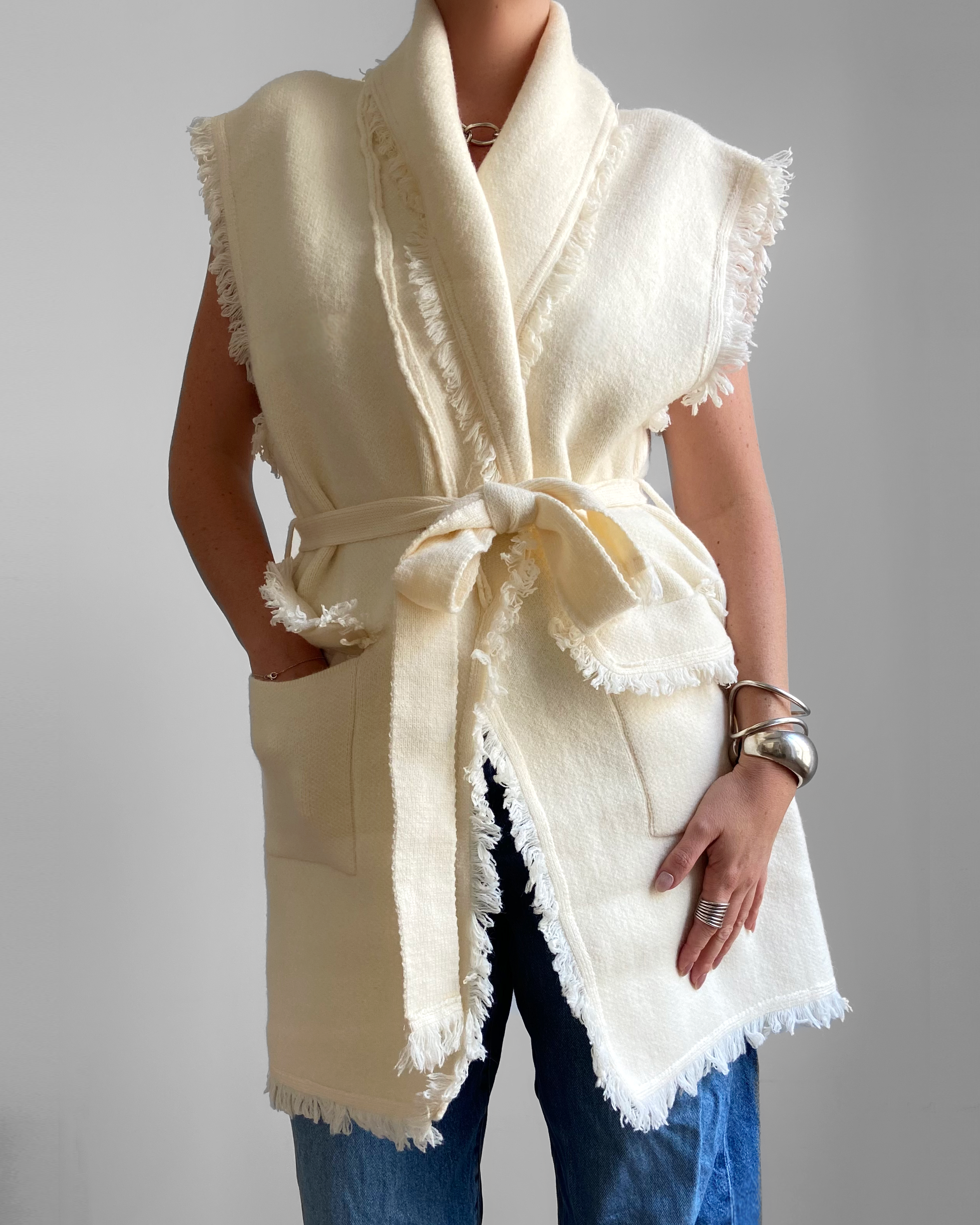 SANTIAGO VEST