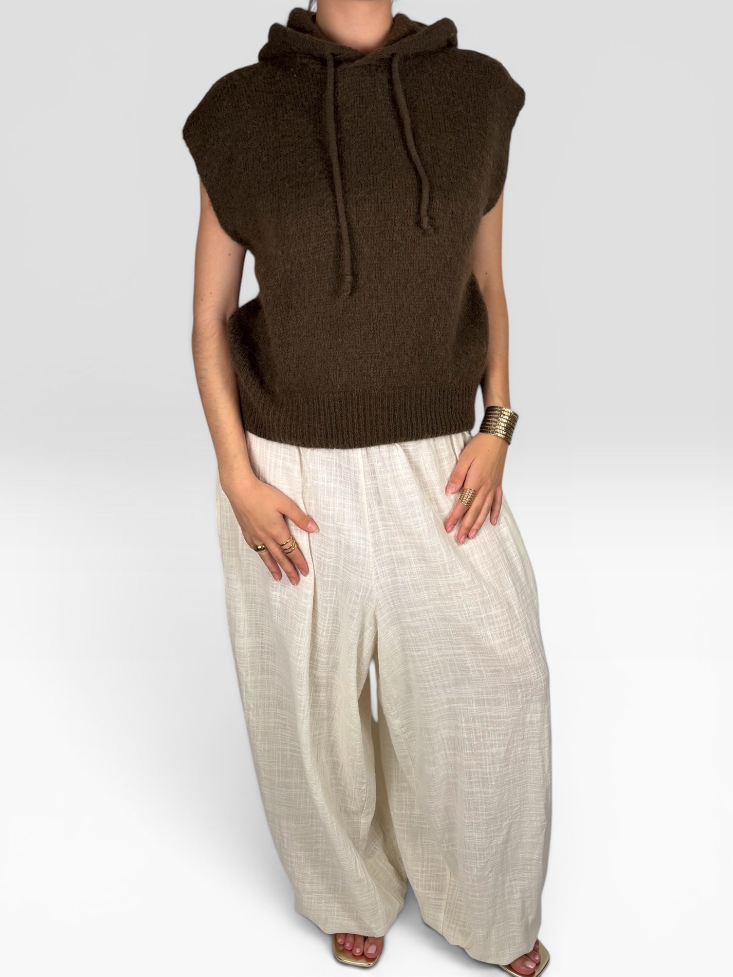 PULL HOODIE