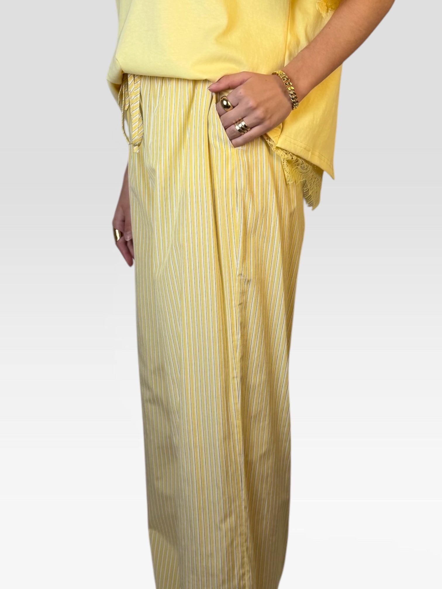 PANTALON À RAYURES