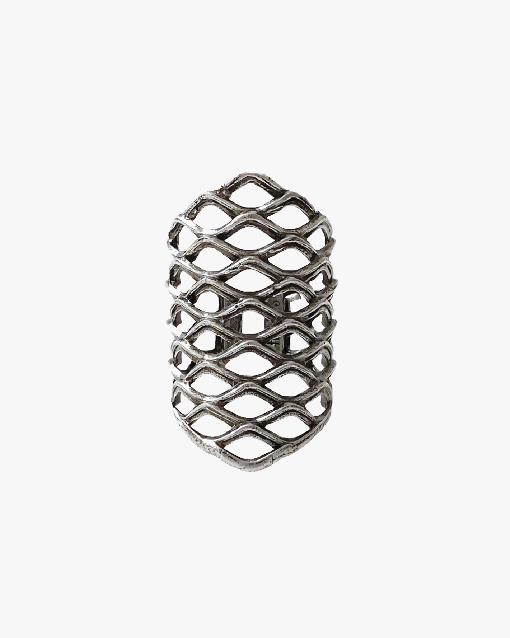 Bague large HELLES style résille en laiton argenté patiné avec design ajouré ajustable