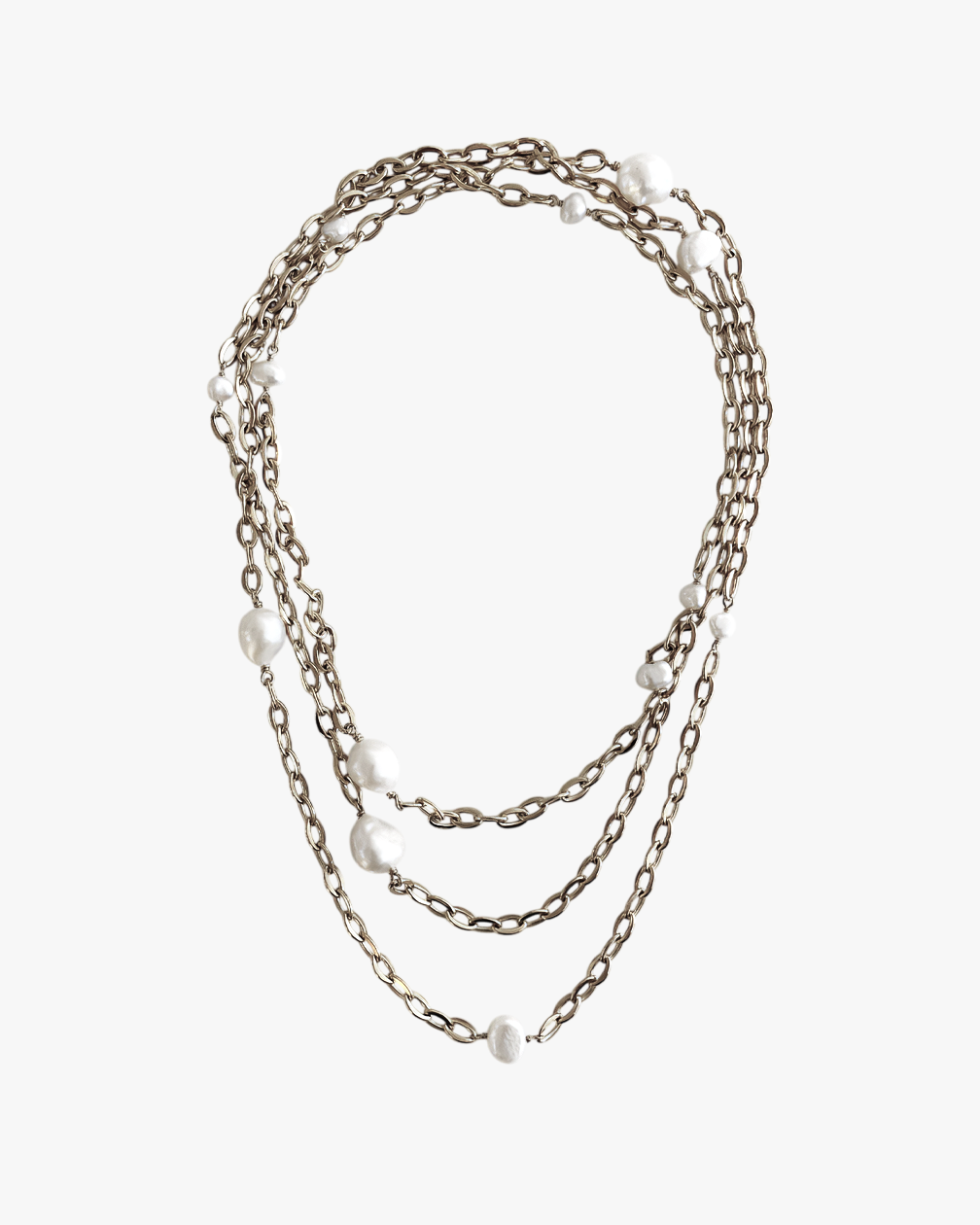 MULTI-PEARLE NECKLACE